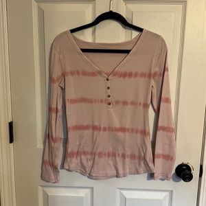 Old Navy Tie Dye Henly